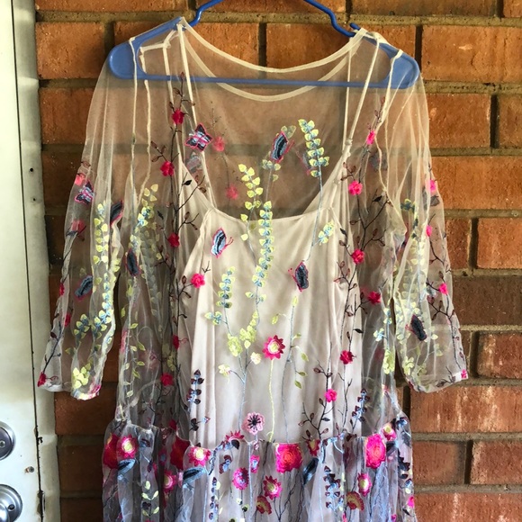 Free People Dresses & Skirts - FREE PEOPLE Stunning Embroidered Mesh Maxi Dress